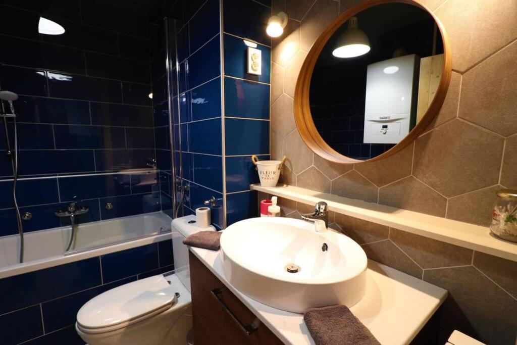 Room Emma,Between Bus And Train Station,Netflix,Speed Wi-Fi Zagreb Exteriör bild